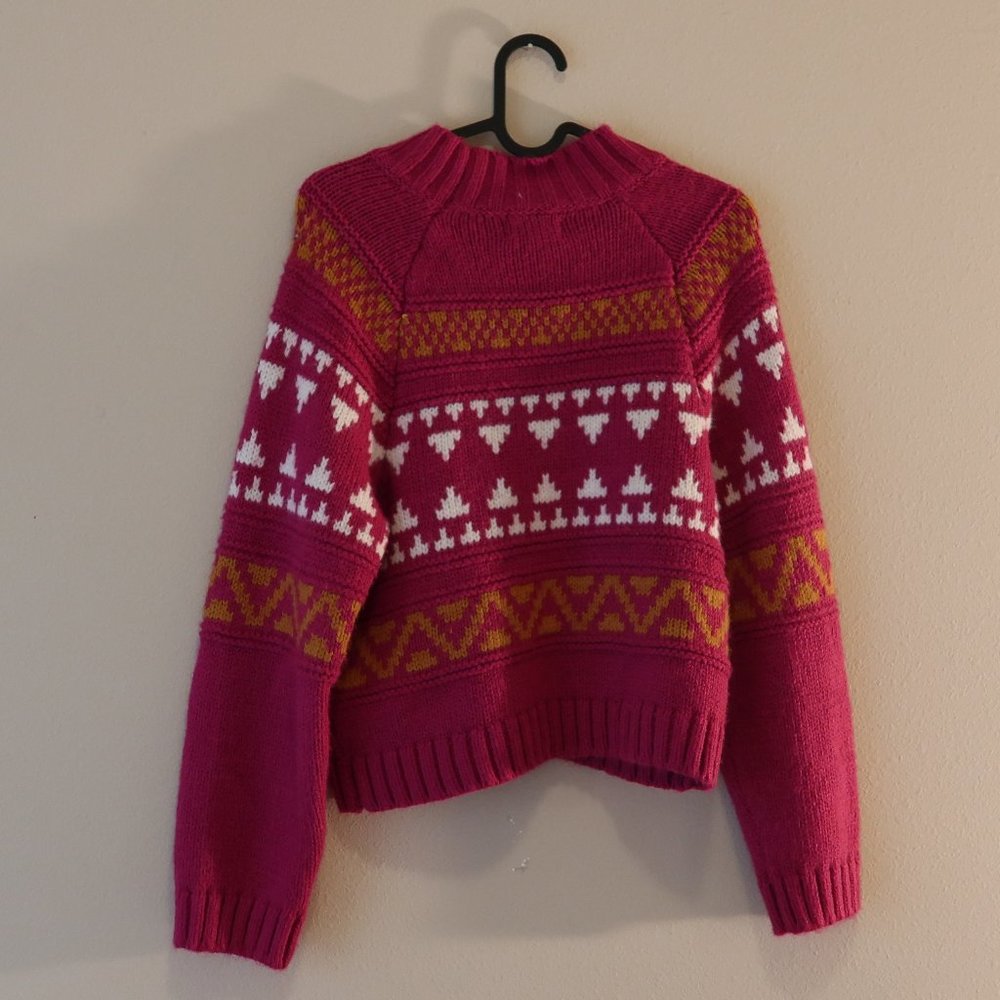 Universal Thread Geometric Print Cropped Sweater